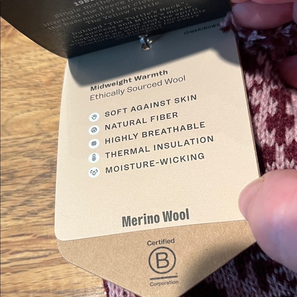 NWT Turtle Fur Ida Merino Wool Beanie - Picture 4 of 6